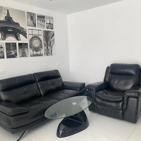 וילה Villa Sunny Side With Private Heated Pool *